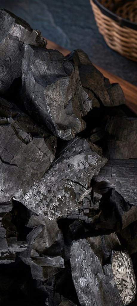 100% natural Acacia hardwood lump charcoal
